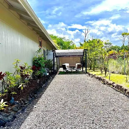 Hale 'Aina Apartamento Keaau Exterior foto